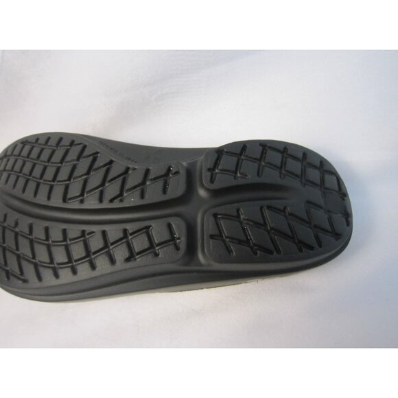 Oofos Oolala Luxe Black Latte Thong Sandals Size US 5 EU 36 - Picture 11 of 11